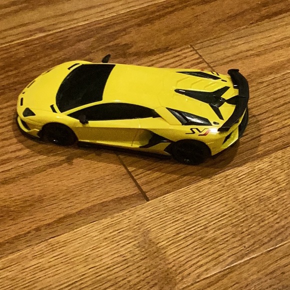Yellow Toy Lamborghini - Picture 3 of 7